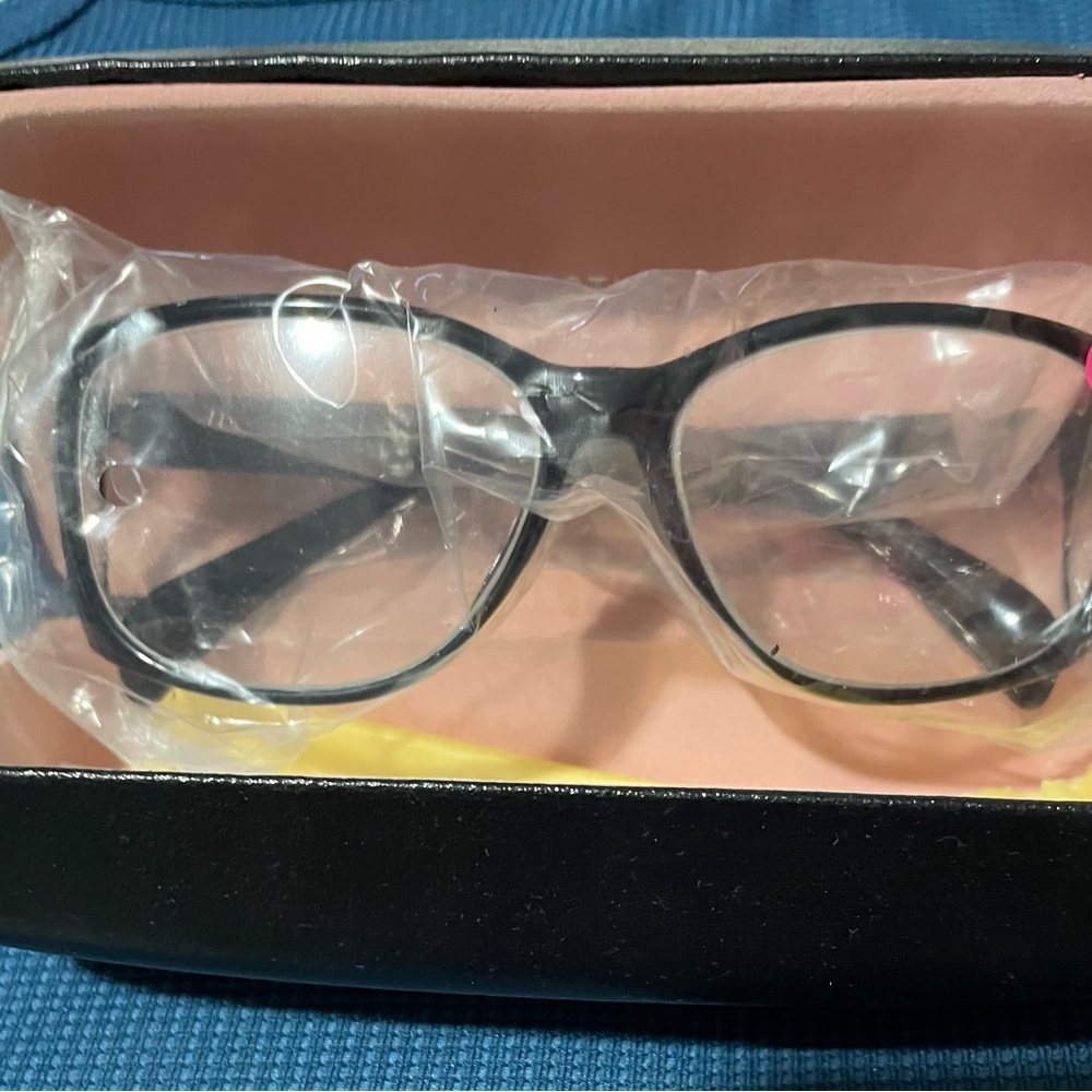 X-ray protection glasses.
